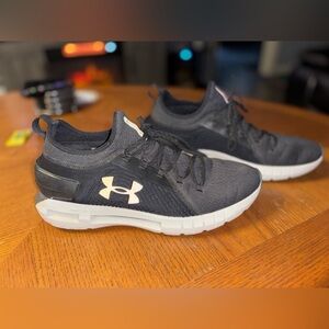 Under Armour HOVR Phantom SE men’s Shoes